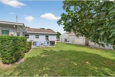 254 NE 22nd Street, Delray Beach, FL 33444 - Photo 26