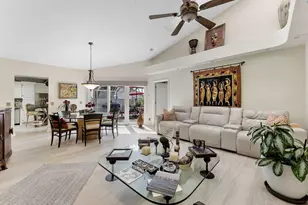 9389 Boca Gardens Pkwy, Boca Raton, FL 33496 - Photo 4