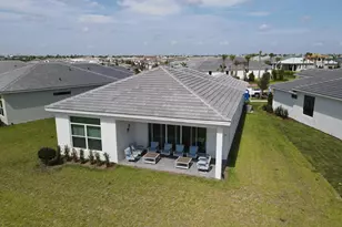 10231 SW Latium Wy, Port Saint Lucie, FL 34987 - Photo 2