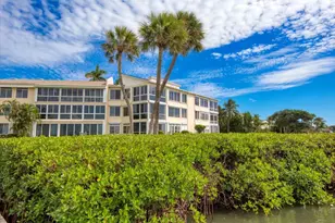 2370 NE Ocean Blvd, Stuart, FL 34996 - Photo 4