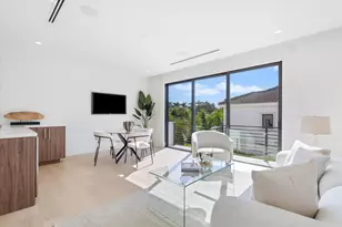 498 NE 6th St, Boca Raton, FL 33432 - Photo 26