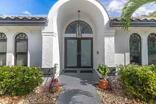 11374 Boca Woods Ln, Boca Raton, FL 33428 - Photo 4