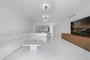 300 Biscayne Blvd Way, Miami, FL 33131 - Photo 4