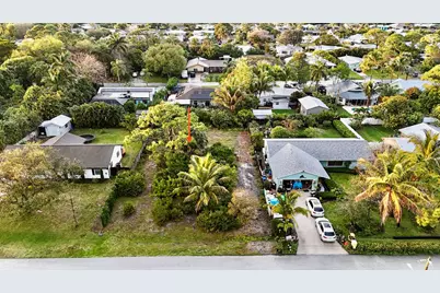 6483 SE Sylvan Place, Hobe Sound, FL 33455 - Photo 6