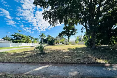 4802 Bonanza Road, Lake Worth, FL 33467 - Photo 6