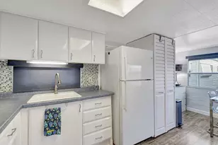 18 Juniper Dr, Briny Breezes, FL 33435 - Photo 14