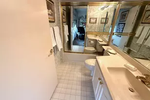 7564 Regency Lake Dr, Boca Raton, FL 33433 - Photo 26