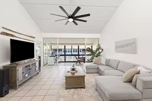 1456 NE Ocean Blvd, Stuart, FL 34996 - Photo 2