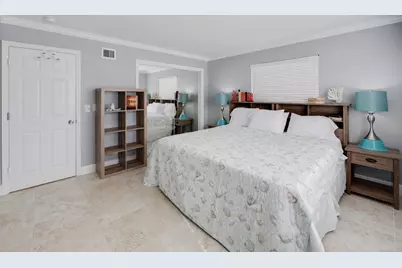 1236 Beach Road #4, Singer Island, FL 33404 - Photo 16