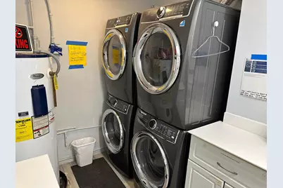 1258 Beach Road #9 Studio, Riviera Beach, FL 33404 - Photo 4