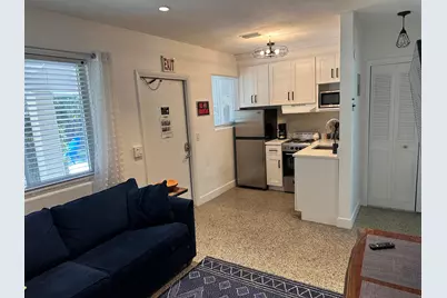 1258 Beach Road #6, Riviera Beach, FL 33404 - Photo 4