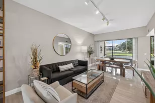 7472 La Paz Blvd, Boca Raton, FL 33433 - Photo 6