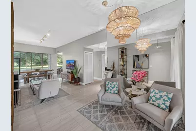 7472 La Paz Boulevard #109, Boca Raton, FL 33433 - Photo 4