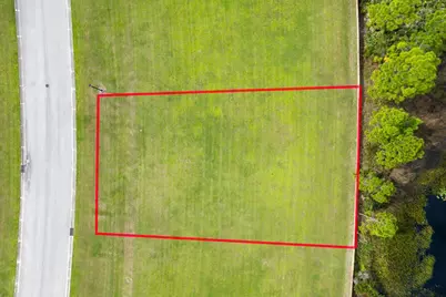 149 SE Tramonto Street, Port Saint Lucie, FL 34984 - Photo 4