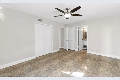 111 Lake Avenue #8, Lake Worth Beach, FL 33460 - Photo 14
