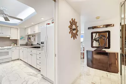 1149 Hillsboro Mile #310, Pompano Beach, FL 33062 - Photo 16