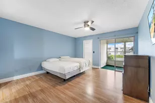 202 Wellington A, West Palm Beach, FL 33417 - Photo 8