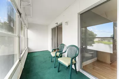 202 Wellington A, West Palm Beach, FL 33417 - Photo 18