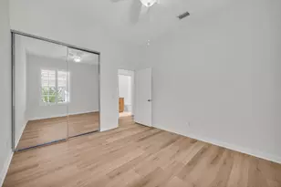 279 Kelsey Park Cir, Palm Beach Gardens, FL 33410 - Photo 32