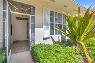 279 Kelsey Park Cir, Palm Beach Gardens, FL 33410 - Photo 6