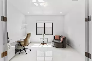 8330 Essex Country Clb Dr, Boca Raton, FL 33434 - Photo 34