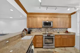 840 Ocean Dr, Juno Beach, FL 33408 - Photo 6