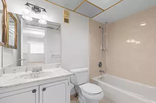 500 Executive Center Dr, West Palm Beach, FL 33401 - Photo 16