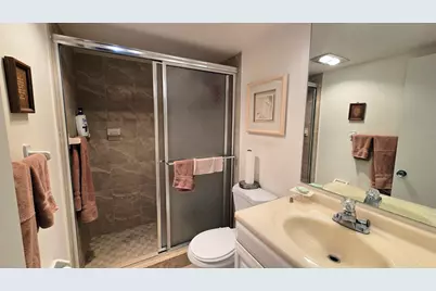 575 Oaks Lane #509, Pompano Beach, FL 33069 - Photo 14