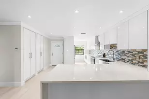 18 Stratford Dr E, Boynton Beach, FL 33436 - Photo 10