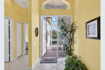302 NW Toscane Trail, Port Saint Lucie, FL 34986 - Photo 2