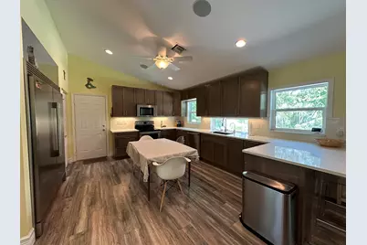 2415 Laurel Lane, Palm Beach Gardens, FL 33410 - Photo 10