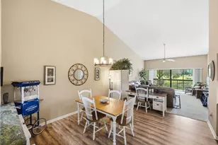 9430 Meadowood Dr, Fort Pierce, FL 34951 - Photo 8