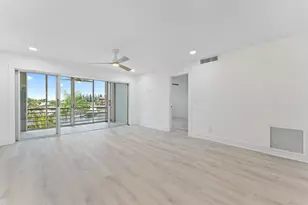 29 Yacht Club Dr, North Palm Beach, FL 33408 - Photo 16