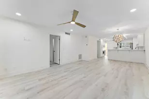 29 Yacht Club Dr, North Palm Beach, FL 33408 - Photo 18