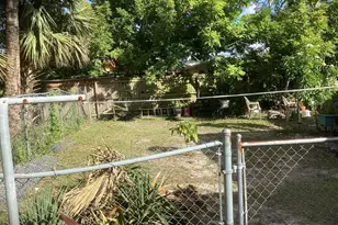 [Address not provided], West Palm Beach, FL 33407 - Photo 6