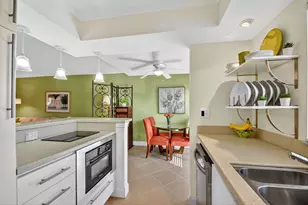 7 Golfs Edge, West Palm Beach, FL 33417 - Photo 10