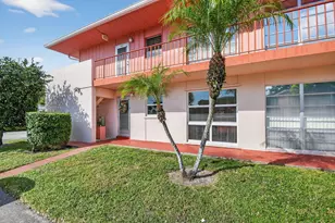 7 Golfs Edge, West Palm Beach, FL 33417 - Photo 8