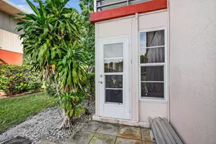 7 Golfs Edge, West Palm Beach, FL 33417 - Photo 14