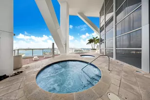 888 Biscayne Blvd, Miami, FL 33132 - Photo 16