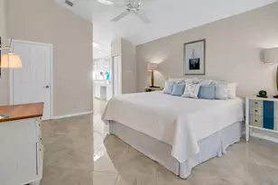 54 Windsor Ln, Palm Beach Gardens, FL 33418 - Photo 16