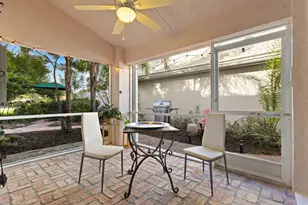 54 Windsor Ln, Palm Beach Gardens, FL 33418 - Photo 12