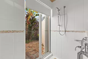 54 Windsor Ln, Palm Beach Gardens, FL 33418 - Photo 16