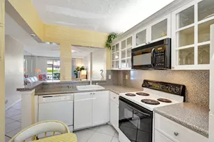 105 Paradise Harbour Blvd, North Palm Beach, FL 33408 - Photo 6