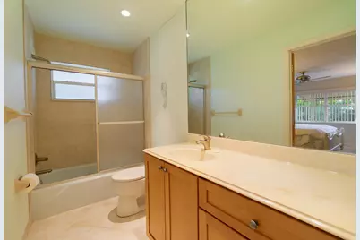 1042 North Drive #A, Delray Beach, FL 33445 - Photo 14