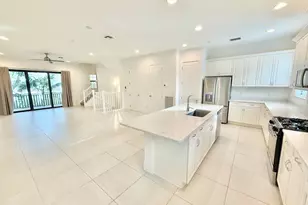 3019 Franklin Pl, Palm Beach Gardens, FL 33418 - Photo 6