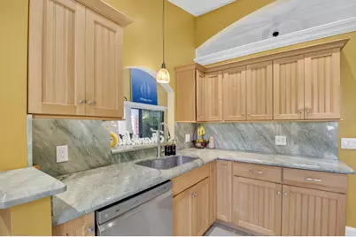 190 Temple Avenue, Boynton Beach, FL 33436 - Photo 8