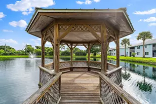 212 SE Village Dr, Port Saint Lucie, FL 34952 - Photo 4