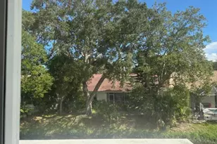 10162 N Meridian Way N, Palm Beach Gardens, FL 33410 - Photo 14