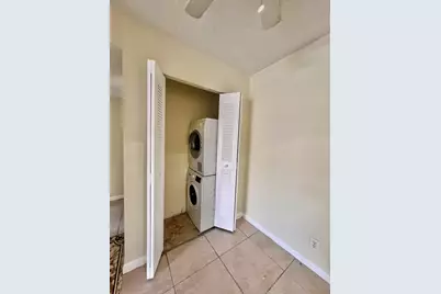 1500 N Congress Avenue #B9, West Palm Beach, FL 33401 - Photo 8