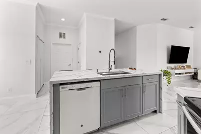 10880 SW Stephanie Way, Port Saint Lucie, FL 34987 - Photo 16